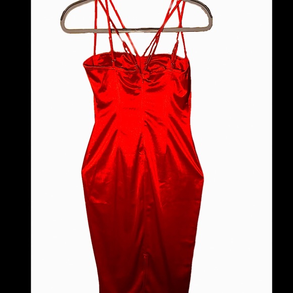 ‼️NWT‼️ NEVER BEEN WORN Angel Touch NY Red Midi Dress - Picture 3 of 4